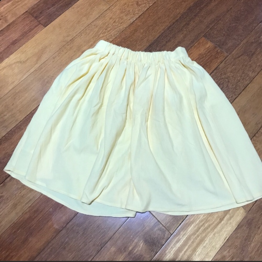 American Apparel high waisted yellow skirt